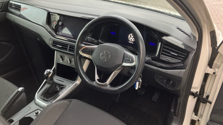 Volkswagen Polo 1.0 Life 5dr Petrol Hatchback